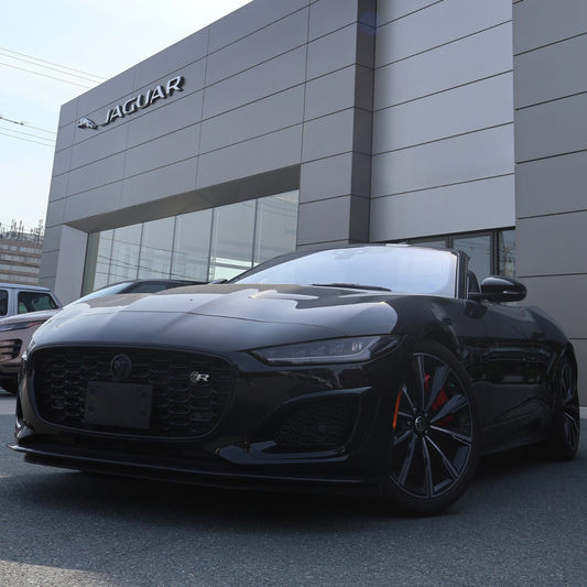 Jaguar Land Rover Temporarily Halts U.S. Shipments in Response to New Tariffs