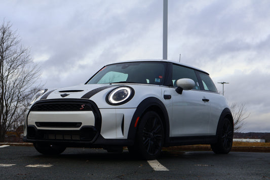 BMW Cuts 180 Agency Jobs at MINI Oxford Factory Amid EV Transition Challenges
